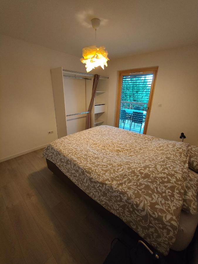 Appartement Moderne Tout Equipe Saint-Louis  Bagian luar foto